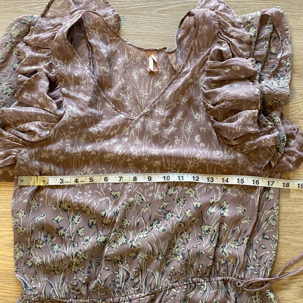 $9 CLEARANCE - Pinkerton Floral Swim Coverup - Picture 8 of 9